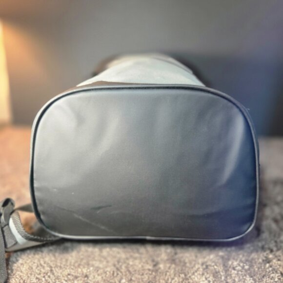 Leeds 20 Can Backpack Cooler Gray/Green and Black Insolated Soft Sided NWOT - Picture 5 of 8